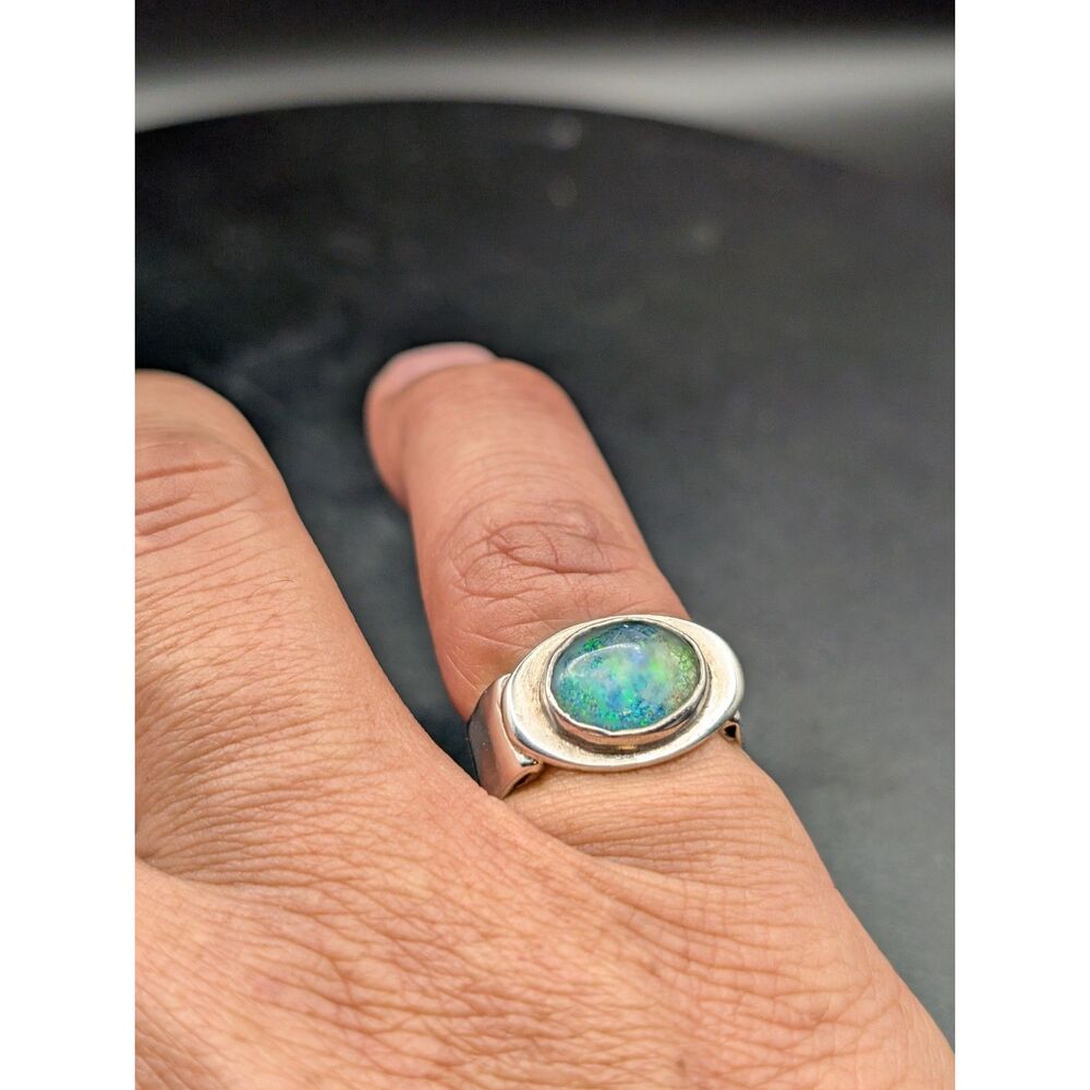 Sterling Silver Imitation Opal Bezel Set Ring Size 7